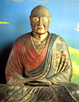 Seated Ganjinwajo Statue
