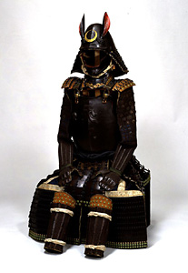 Armor of gusoku type.
