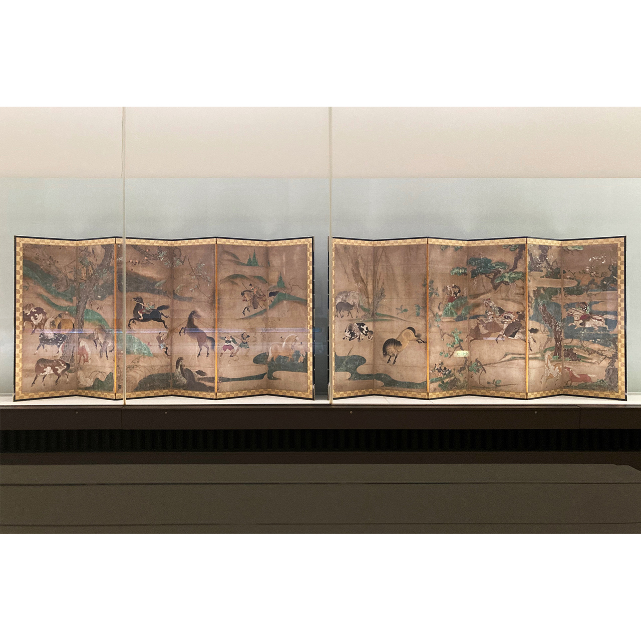 重要文化財　牧馬図屛風