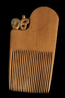 Heru (ornamental comb)