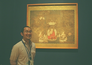 塚本研究員