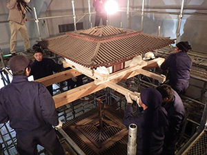 瀧川寺社建築による解体