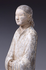 町田市立博物館　加彩仕女