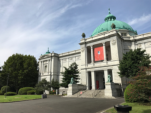 「フランス人間国宝展」会場の表慶館