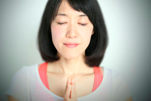 "Premium Friday" at the Tokyo National Museum: Easy Seated Yoga