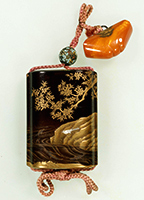 Inro (Medicine case), Cherry and maple tree design in maki-e lacquer