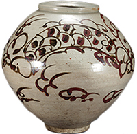 Jar, White porcelain with dragon and cloud design in underglaze iron