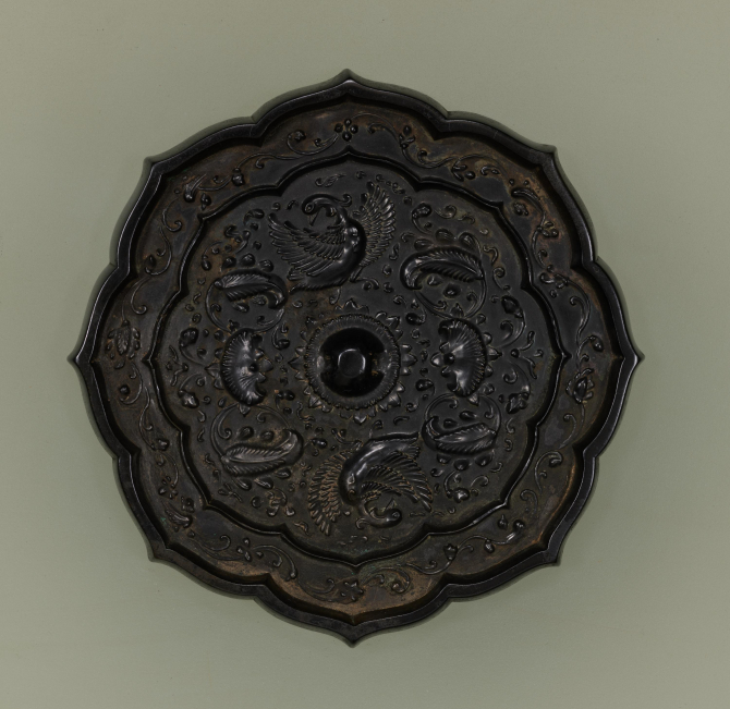 Image of "Octofoil Mirror with Auspicious Flowers and Paired Phoenixes"