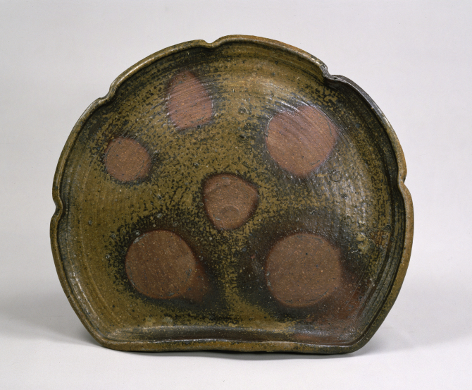 Image of "Dish with an Upturned Rim"