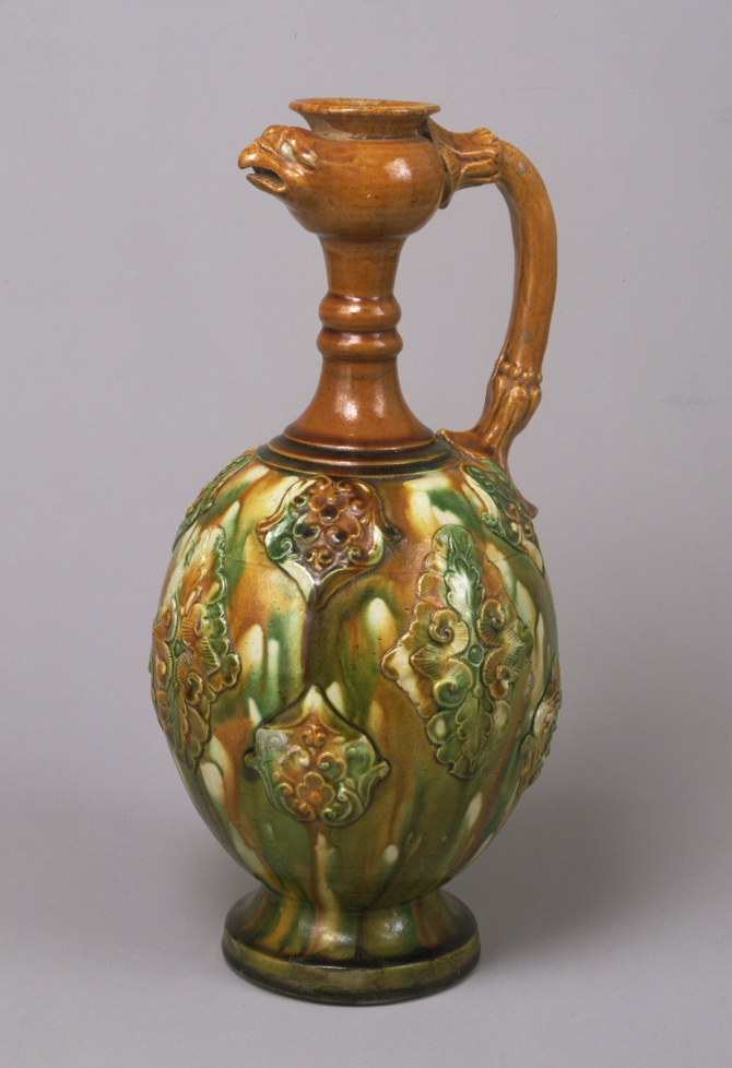 Image of "Ewer with Phoenix Head Three-color glaze with applied ornaments"