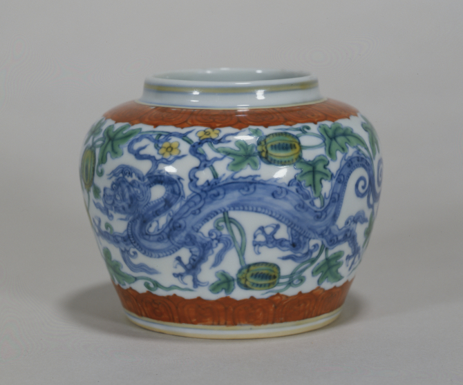 Image of "Jar with a Dragon"