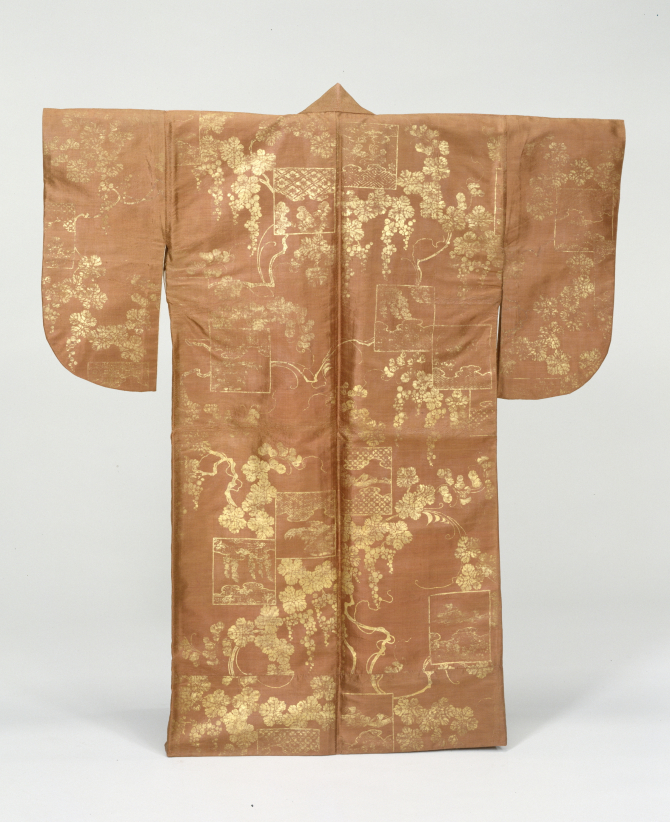 Image of "Child's Noh Costume ("Surihaku") with Square Papers and Grapes"