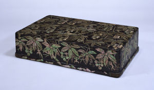 Image of "Garment Box, Grapes in mother-of-pearl inlay"