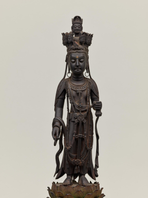 Image of "Standing Juichimen Kannon(Ekadasamukha)"