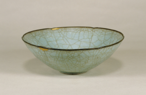 Image of "Lobed Bowl"