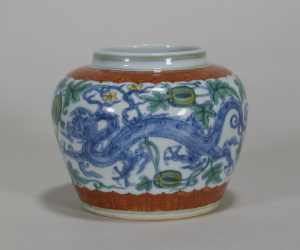 Image of "Jar with a Dragon"