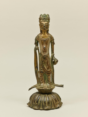 Image of "Standing Juichimen Kannon (Ekadasamukha)."