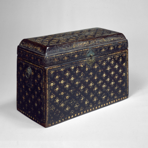 Image of "Sutra box."