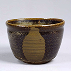 『黒釉茶碗 銘残月　薩摩　江戸時代・17世紀　広田松繁氏寄贈』の画像