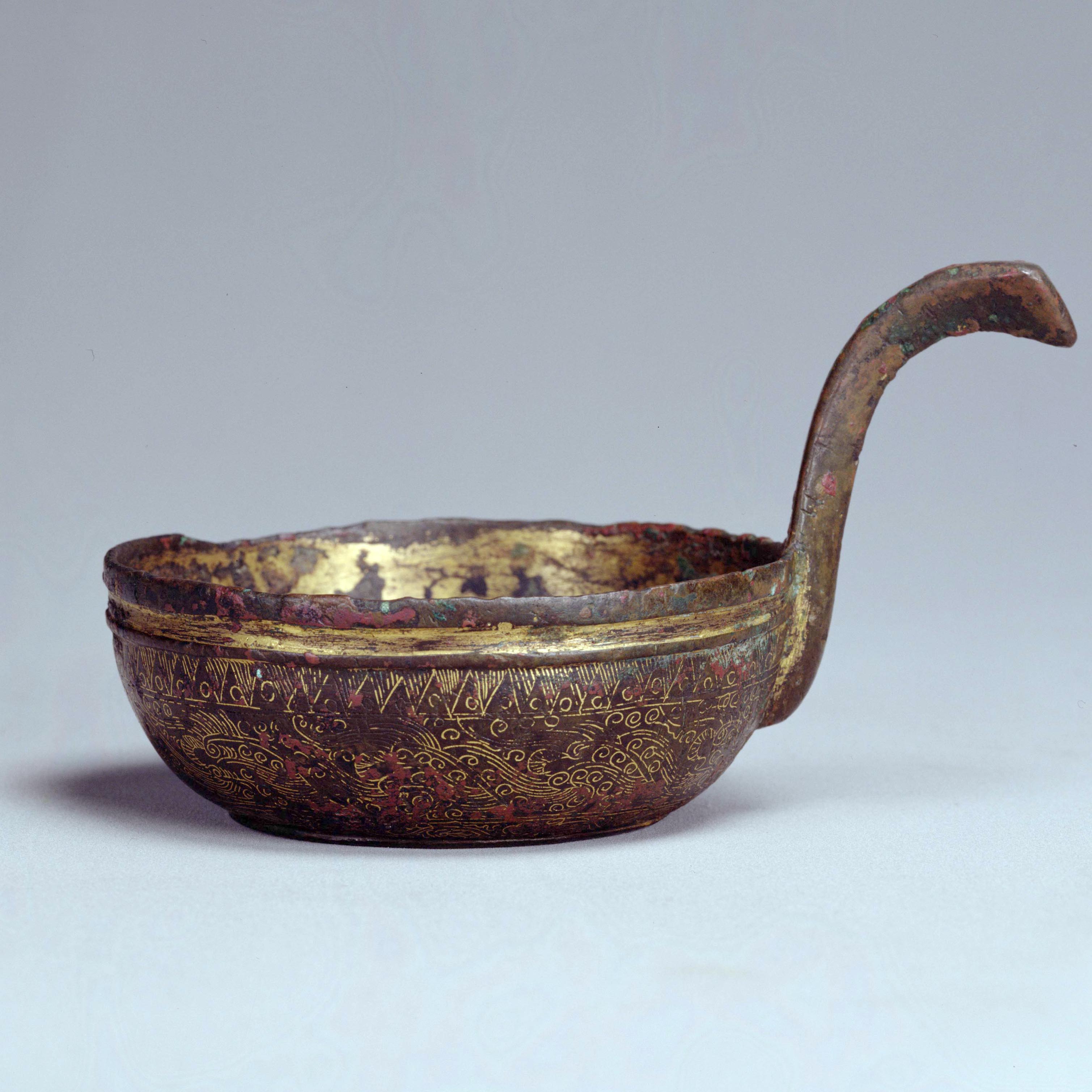 銅剣 カンボジア 骨董品 旧家蔵出『館蔵珍品 青銅器 漢時代 錯金銀招財獣置物』古美術品