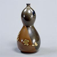 Image of "Sake Ewer in Shape of Gourd, By Funada Ikkin, Edo period, dated 1843"