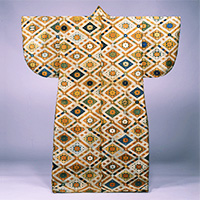 Image of "Karaori (Noh costume), Floral arabesque and interlocking lozenge design on yellowish-green ground, Edo period, 17th century"