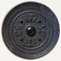 Image of "Mirror, Deity and horse carriage design, From Kaifuki Samitatakarazuka tumulus, Samita Aza Ganbe, Kawai-cho, Nara, Kofun period, 4th-5th century (Originally made in China, 2nd-3rd century) (Important Cultural Property)"