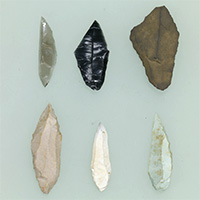 Image of "Backed Blades, From Kannoki Site, Shinano-machi, Nagano, Paleolithic period, 35000 BC (Lent by Nagano Prefectural Museum of History, Nagano)"