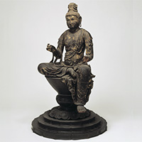 Image of "Seated Nikko Bosatsu (Suryaprabha), Formerly owned by Kinrinji and Kosanji, Kyoto, Nara period, 8th century (Important Cultural Property)"