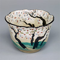 Image of "Bowl, Cherry tree design in overglaze enamel and openwork, By Nin'nami Dohachi, Edo period, 19th century"