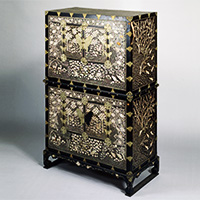 Image of "Two-tiered Bandaji (Clothing cabinet), Joseon dynasty, second half of 19th century"