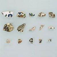 Image of "Ceramic Shards of Iznik Ware, Excavated on the premises of The University of Tokyo, Bunkyo-ku, Tokyo, Edo period, 17th–18th century (Ottoman dynasty, 17th century) (Archaeological Research Unit, The University of Tokyo)"