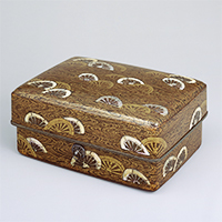 Image of "Tebako (Cosmetic box), Design of wheels-in-stream in maki-e lacquer and mother-of-pearl inlay, Heian period, 12th century (National Treasure)"