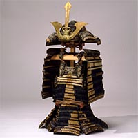 Image of "Domaru Type Armor, With black leather lacing and white lacing on top, omodaka style, ridged helmet, Muromachi period, 15th century (Important Cultural Property)"