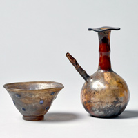 Image of "玻璃注壶、玻璃杯　传朝鲜延白出土　高丽时代 11-12世纪　小仓收藏保存会捐赠"