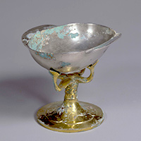 『銀製耳杯・鍍金支座　中国　前漢時代・前2～前1世紀』の画像