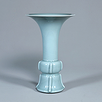 Image of "Vase in Shape of Gu Bronze VesselCeladon glaze, Jingdezhen ware, Qing dynasty, Qianlong era (Gift of Mr. Hirota Matsushige)"