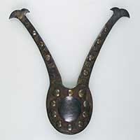 Image of "Ritual Hoe-shaped Crest, Hokkaido Ainu, Found at Sakurayama, Kakuta, Kuriyama Town, Hokkaido, 19th century (Gift of Mr. Oda Katsukichi and Mr. Izumi Rintaro)"