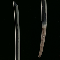 Image of "国宝　太刀（群鸟纹兵库锁太刀刀装的刀身）（部分）　13世纪"