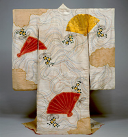 Image of "린즈바탕 부채와 귤무늬 후리소데(소맷부리가 긴 기모노)　19세기"