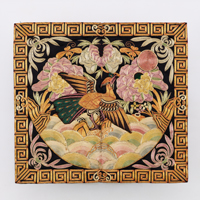 『礼服飾り牡丹孔雀文様刺繡　中国　清時代・19世紀』の画像