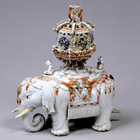 『色絵象形香炉　伊万里(柿右衛門様式) 　江戸時代・17～18世紀』の画像