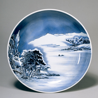 Image of "Large Dish with a Snowy Landscape, Nabeshima ware, Previously owned by Shiobara Matasaku, Edo period, 18th century"