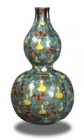 Image of "Gourd-shaped Vase, Gourds and bats in fencai enamels, Jingdezhen ware, Qing dynasty, 18th century (Gift of Dr. Yokogawa Tamisuke)"