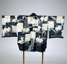 『重要文化財　素襖 紺麻地草花色紙散し模様　室町～安土桃山時代・16世紀　（2006年1月29日まで）』の画像