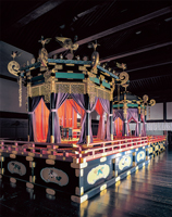 Image of "Special Viewing: The Imperial Throne and the August Seat of the Empress"