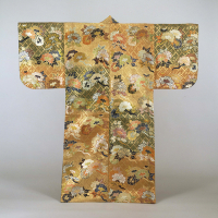 Image of "Masks and Costumes of the Noh Play Yang Guifei"