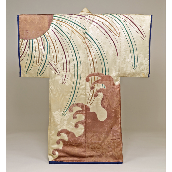 Image of "Kimono (Kosode) with a Large Chrysanthemum and Wave, Formely owned by Noguchi Hikobei, Edo period, 17th–18th century (Gift of Mr. Noguchi Shinzō)"