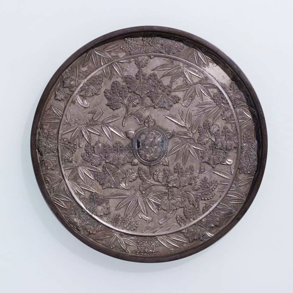 Image of "오동나무와 대나무무늬 거울아오 이에쓰구　아즈치모모야마시대 1588년"