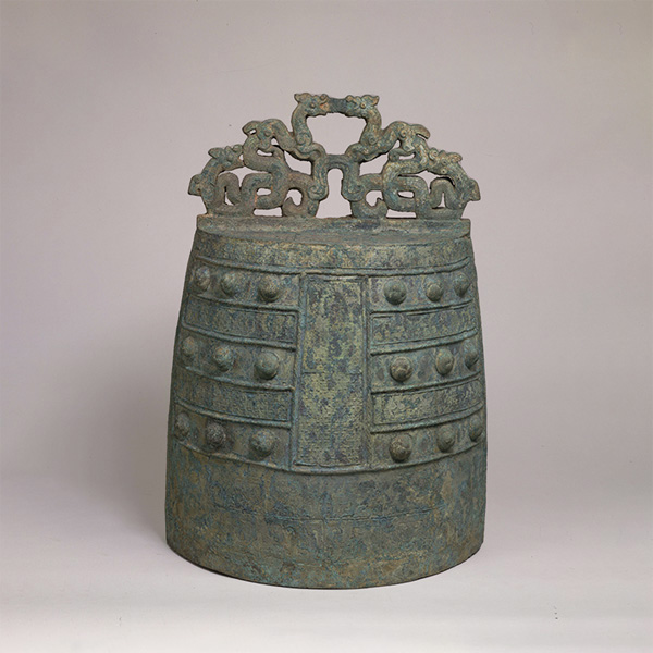Image of "Bell (Bo) with Panchi Dragons, Warring States period, 5th century BC (Gift of Ms. Sakamoto Kiku)"